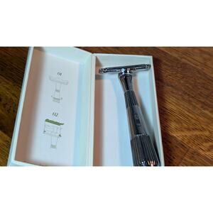 Leaf Shave "The Twig" Mild Single-Edge Safety Razor - Chrome Silver